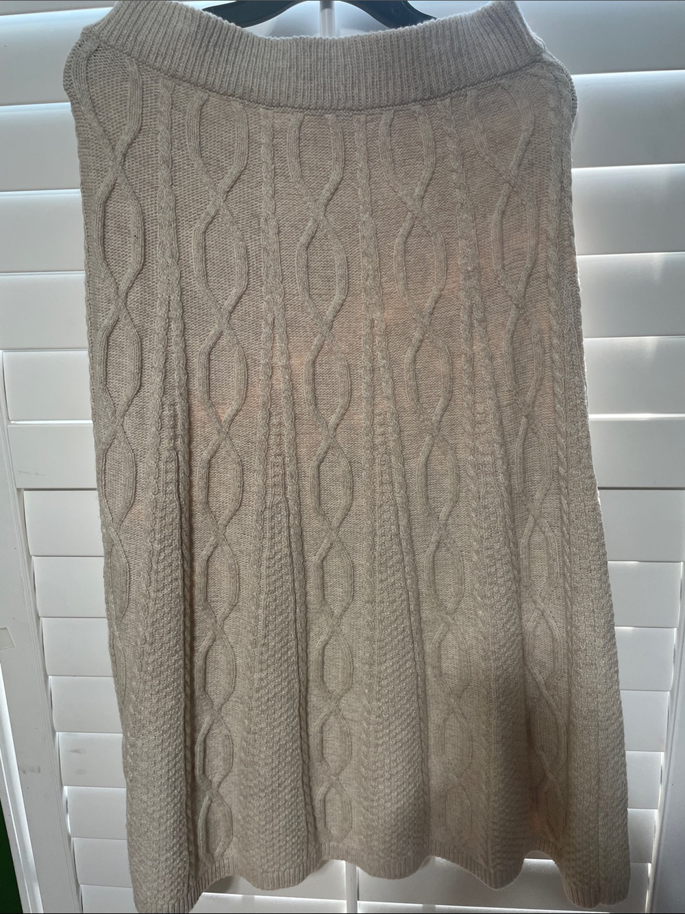 Cable-Knit Cream Women's Skirt